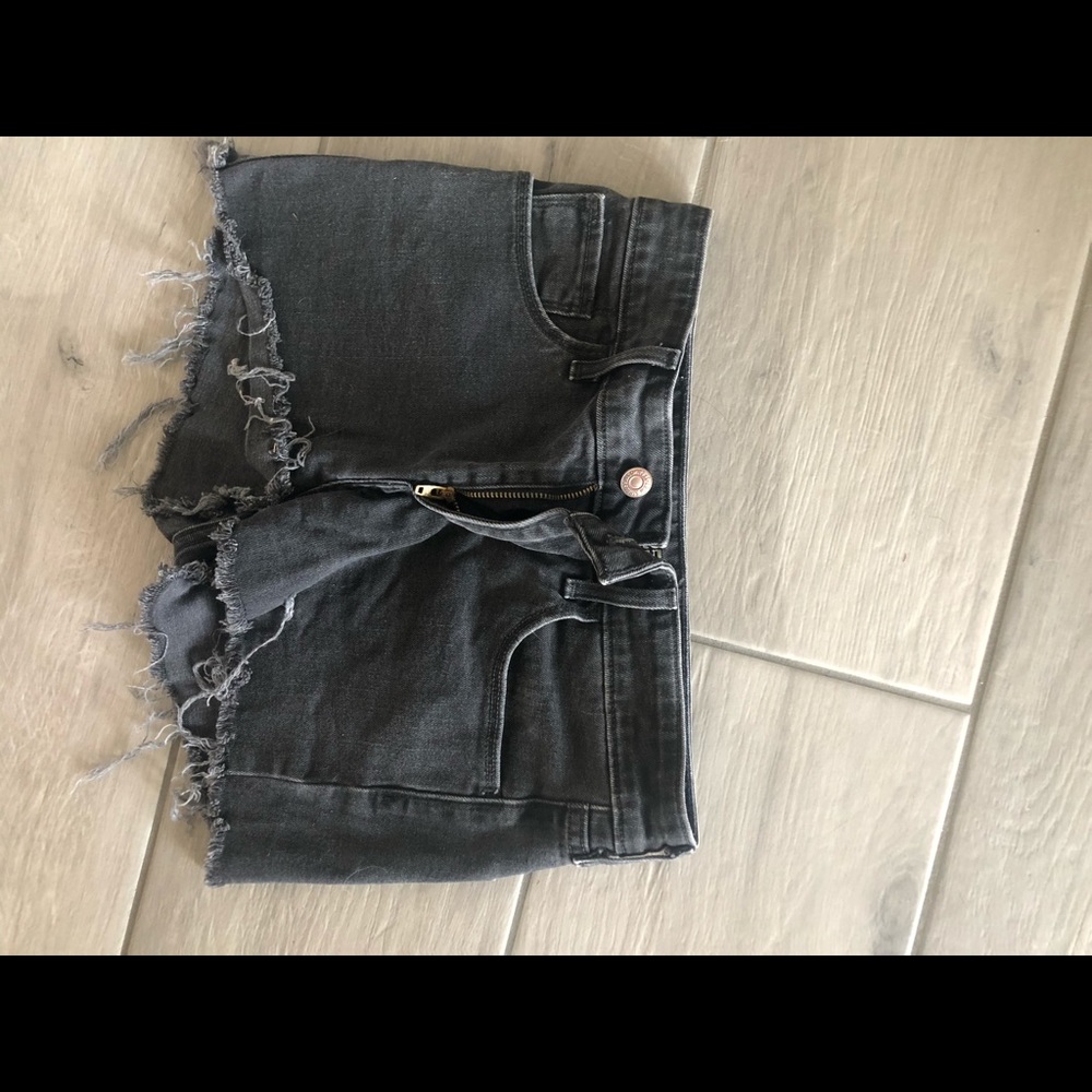 Vintage Levi’s cutoff shorts